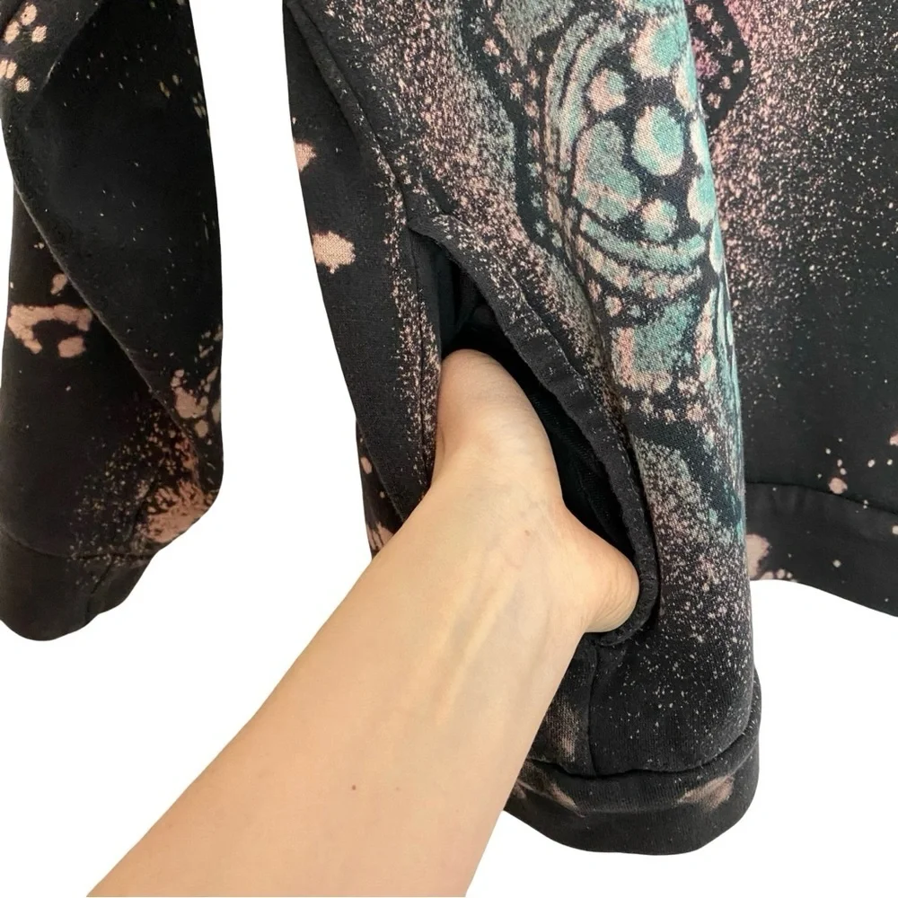 Adidas Hoodie Sweatshirt Mens Size XL Unisex Pullover Mandala Floral Black Multi
